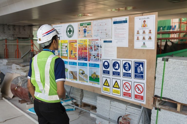Peran Asuransi Kesehatan dalam Menunjang Keselamatan Kerja
