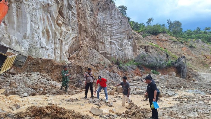 3 Pekerja Tewas Tertimpa Longsor di Tambang Batu Padas Asahan