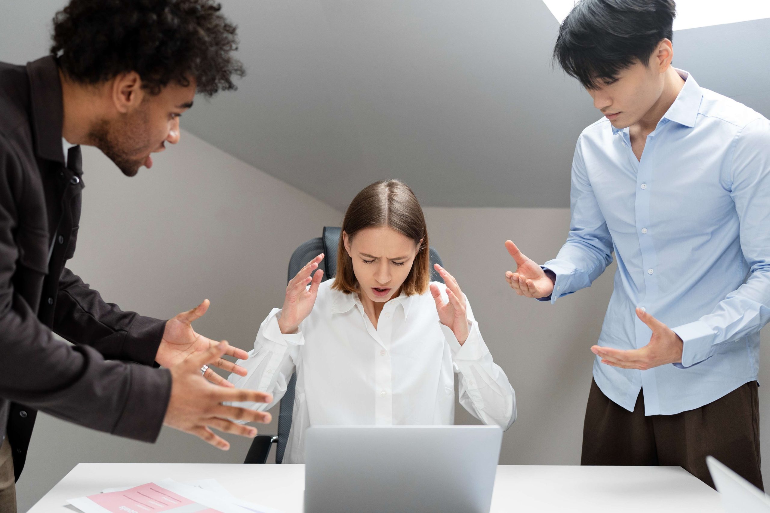 Meningkatnya Kekerasan di Tempat Kerja (Workplace Violence)