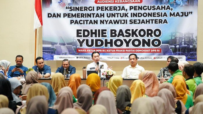 Audiensi Kebangsaan di Pacitan, Ibas Bicara soal Kesejahteraan Pekerja