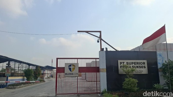 PT Superior Prima Sukses Buka Suara soal Laka Kerja di Lamongan